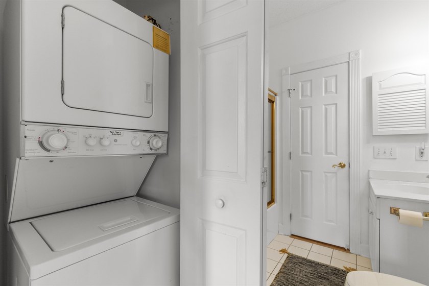 CHECK OUT THIS AMAZING UNIT on ARROWHEAD GOLF COURSE IN - photo 25