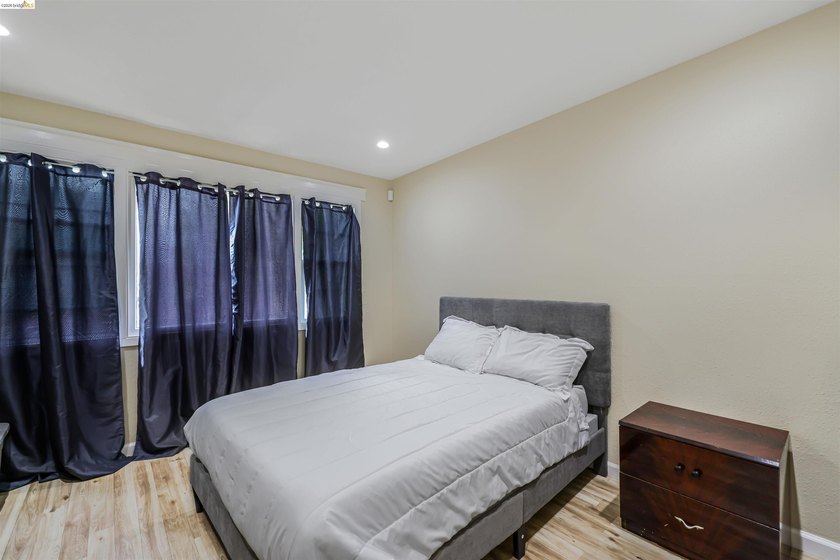 Welcome to 6007 San Pablo Avenue; a well-located 3-bedroom - photo 26