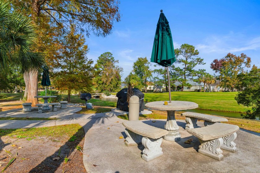 CHECK OUT THIS AMAZING UNIT on ARROWHEAD GOLF COURSE IN - photo 38