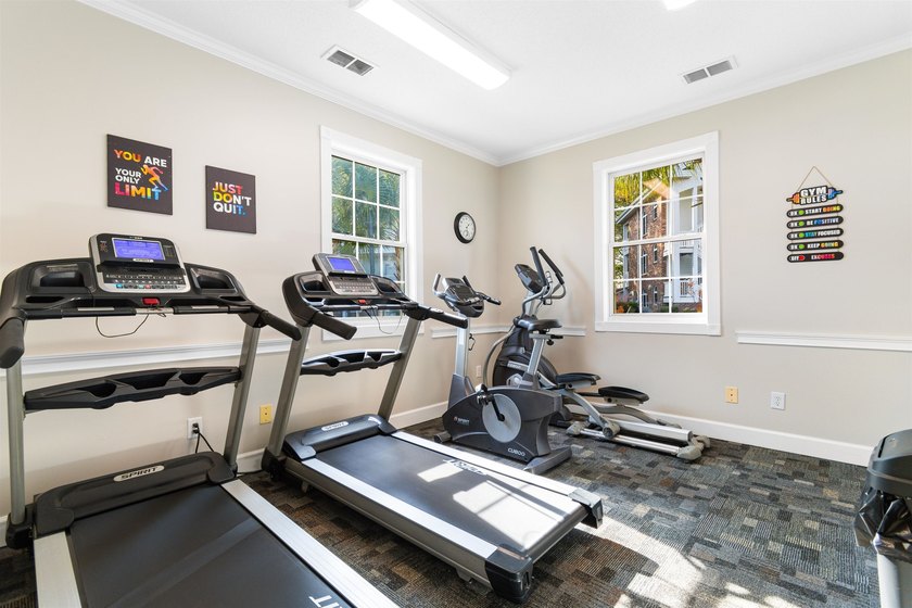 CHECK OUT THIS AMAZING UNIT on ARROWHEAD GOLF COURSE IN - photo 40
