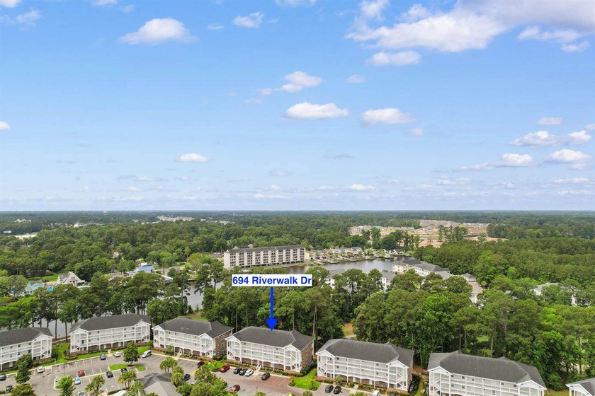 CHECK OUT THIS AMAZING UNIT on ARROWHEAD GOLF COURSE IN - photo 44