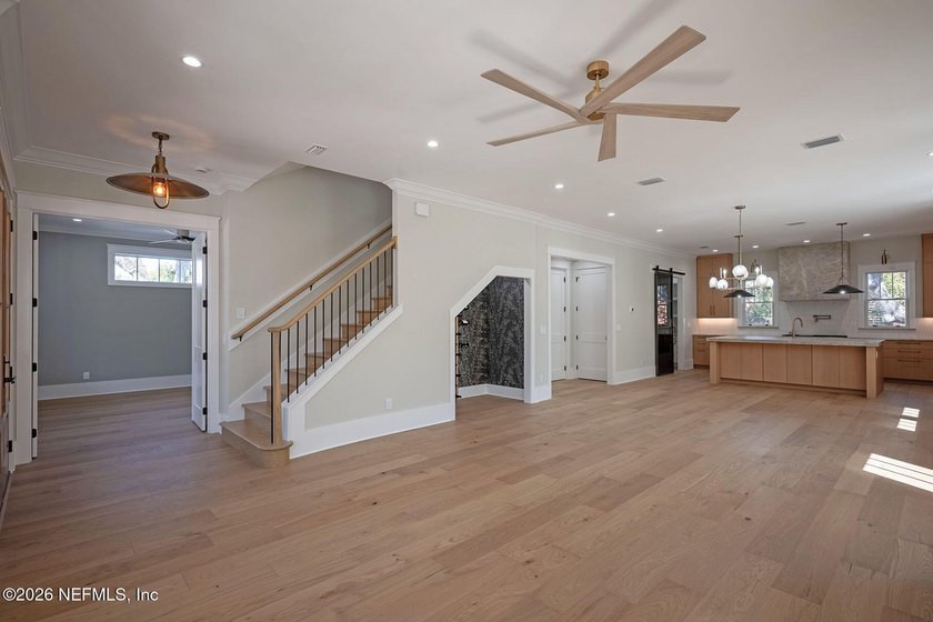Brand-new luxury home in Historic Avondale! Nestled on a quiet - photo 10