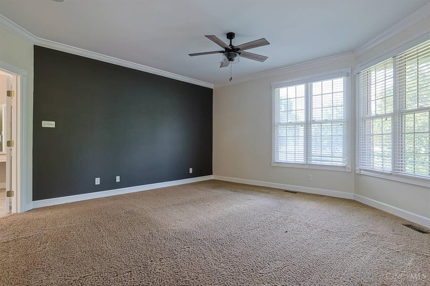 Custom built brick &amp; stone ranch on cul-de-sac in one of Mason's - photo 29