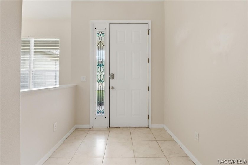 Very well-maintained 3-bed, 2-bath home in Sugarmill Woods - photo 7