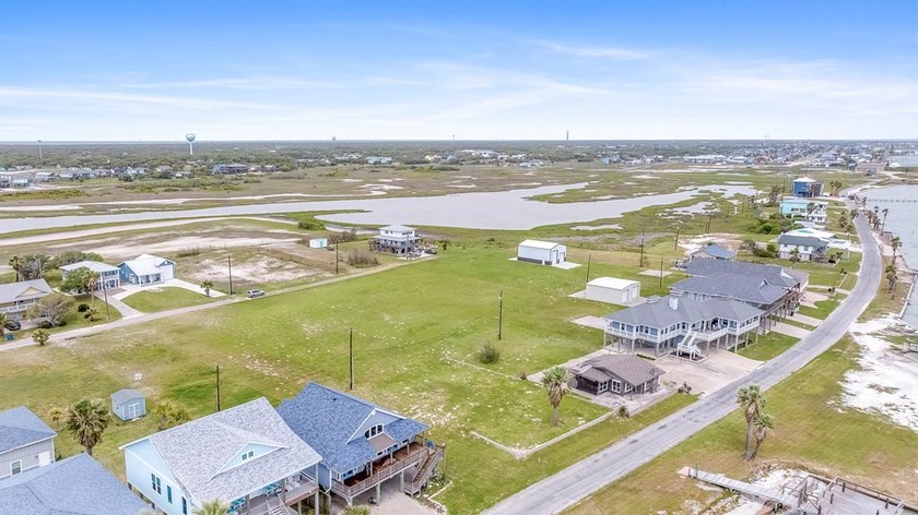 BAYVIEW/BAYFRONT on almost 1 acre!! Build your own private and - photo 3
