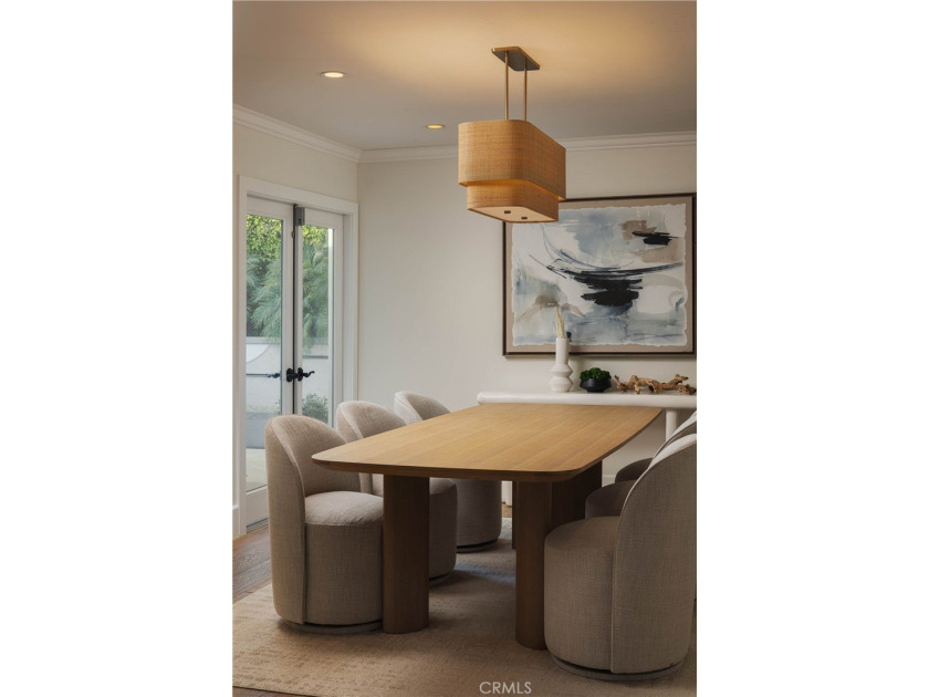 Welcome home to this charming Corona Highlands beach house - photo 9