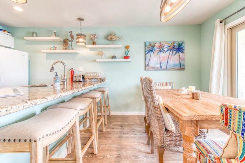 Charming Waterfront Condo at Allegro North Condominiums - - photo 8