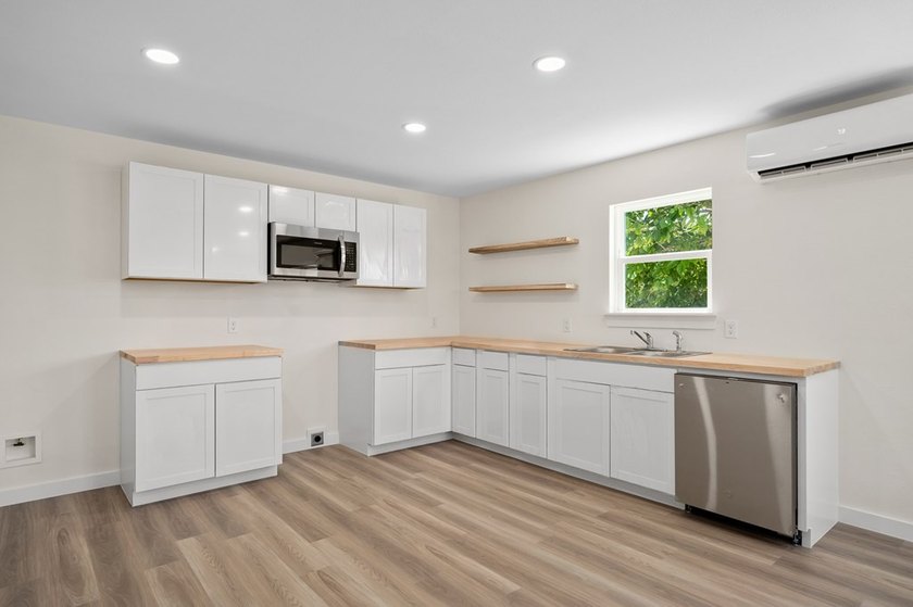 2 homes that have been remodeled in 2024 from the studs - photo 6