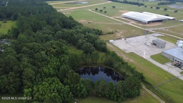 Rare opportunity to own 7.7 beautiful acres in the heart of Kiln - photo 2
