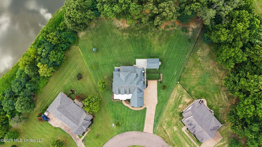 Rare opportunity to own 1 Acre Lot conveniently located near - photo 4