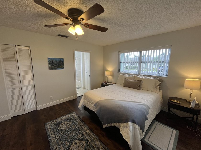 What a find! Well cared-for two bedroom, two bath townhouse with - photo 14