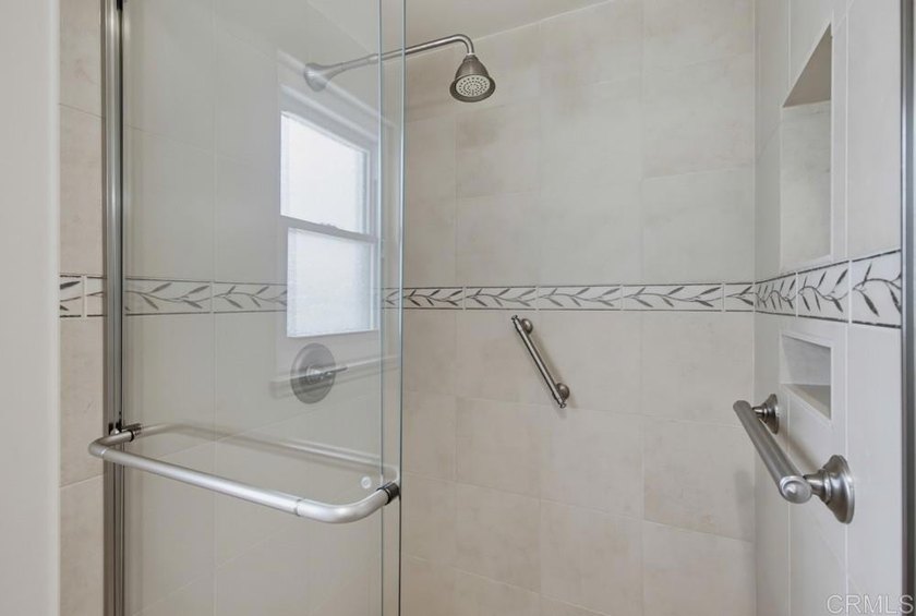 Welcome to this beautifully maintained Serra Mesa home where the - photo 22