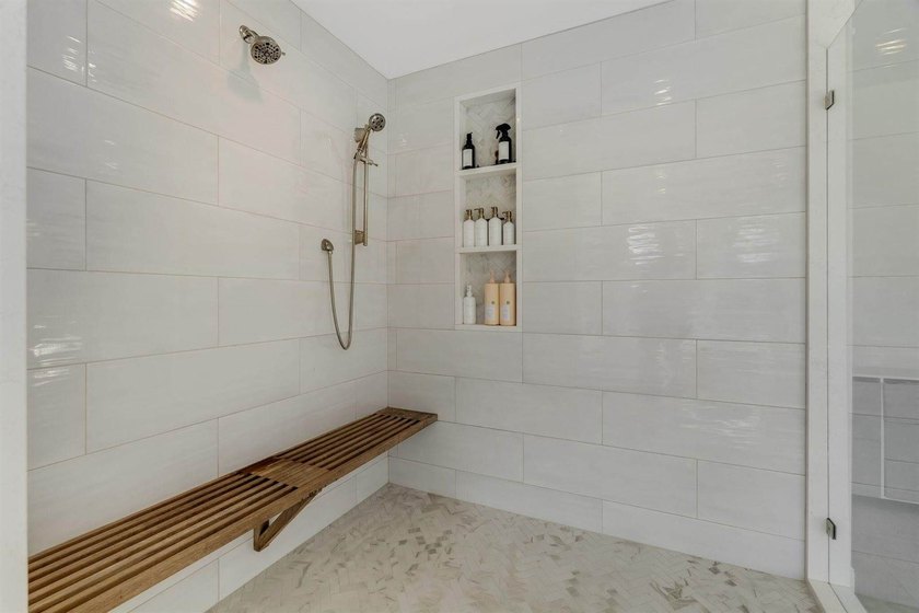 Showings begin July 11th. Welcome to 124 Dunton Circle, an - photo 13