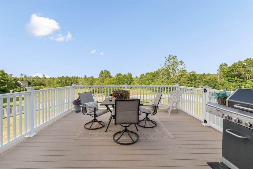Showings begin July 11th. Welcome to 124 Dunton Circle, an - photo 50