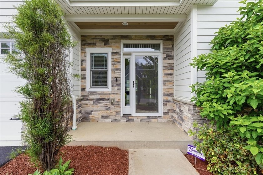 First ever opportunity in the Sherwood Pond neighborhood to own - photo 3