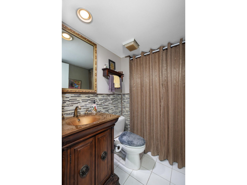 Tired of Renting? Check out this Beautifully redone townhouse - photo 18