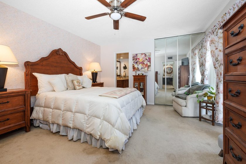 Tired of Renting? Check out this Beautifully redone townhouse - photo 25