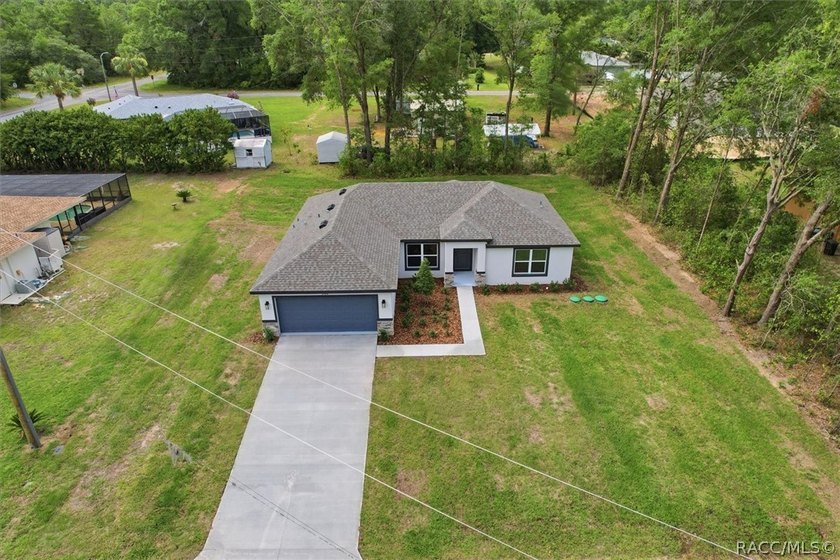 MOVE-IN READY | NEW CONSTRUCTION | OPEN FLOOR PLAN This - photo 34