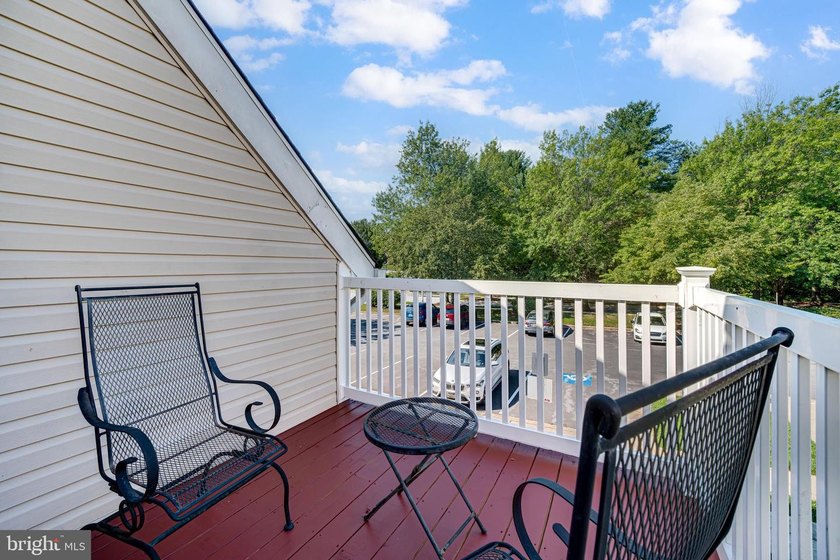 Rarely available 2-bedroom, 1-bath, one-level condo in the - photo 14