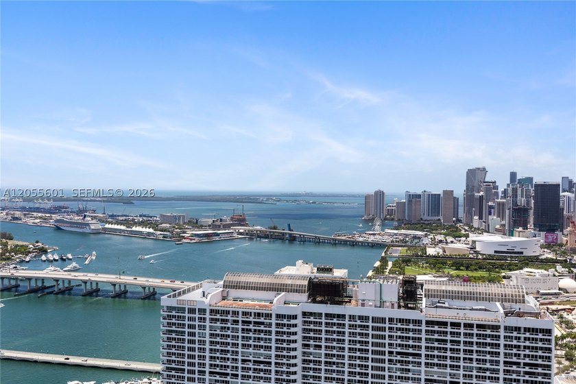 Completely upgraded with unobstructed panoramic views of - photo 5