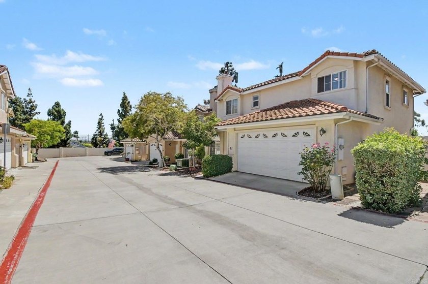 This inviting 3-bedroom, 2.5-bath home is located in the heart - photo 37