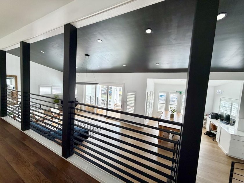Don't miss this classy contemporary coastal charm on Key Allegro - photo 9