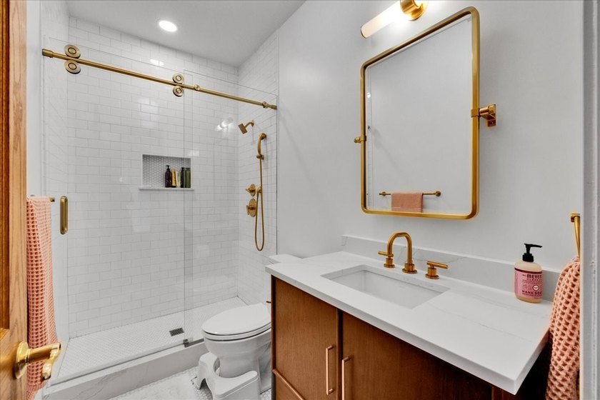 Welcome to the exclusive, gated, private Ambiance community - photo 18