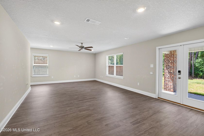 Modern design meets everyday convenience in this like-new - photo 10