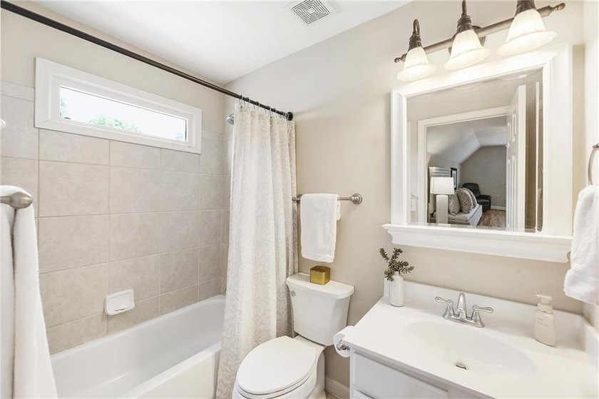 Welcome home to this beautifully maintained ranch with a - photo 27