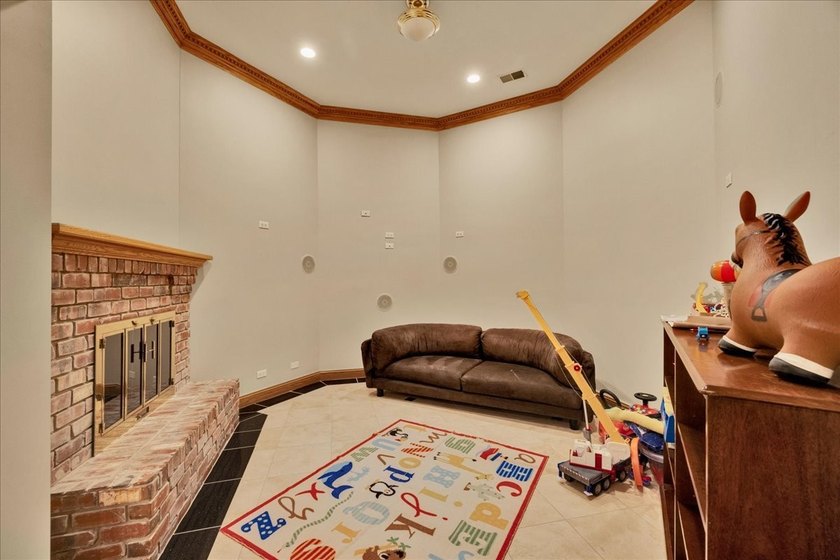 Welcome to the exclusive, gated, private Ambiance community - photo 33
