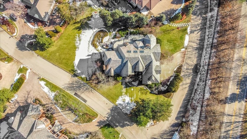 Welcome to the exclusive, gated, private Ambiance community - photo 45