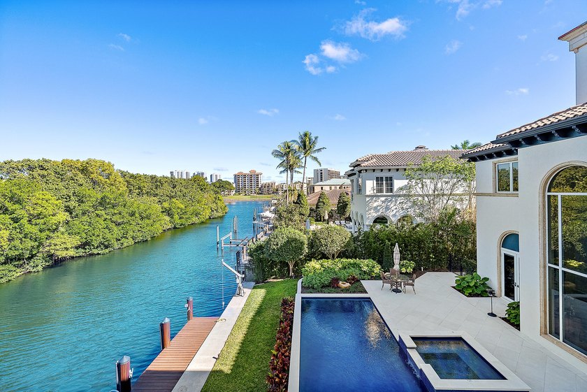 Rarely available waterfront estate priced under $1,000 per - photo 2