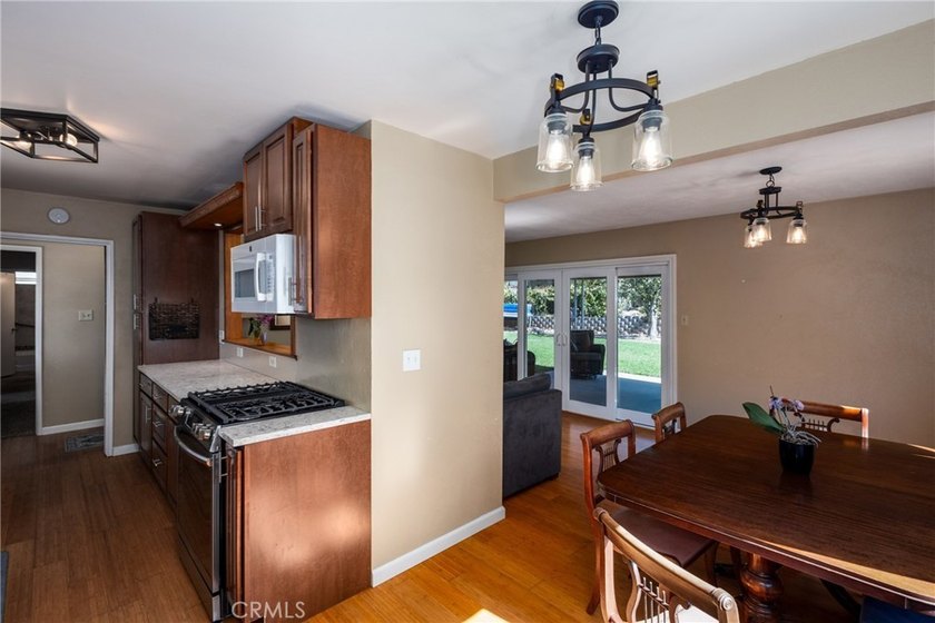 564 Stansbury - photo 17