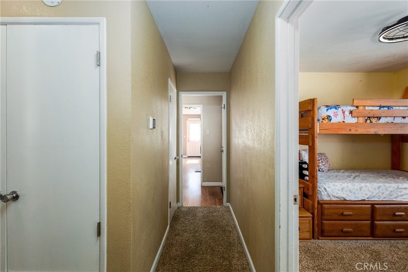 564 Stansbury - photo 22
