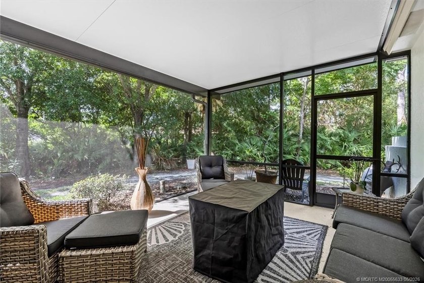Resort-style living in Harbour Ridge Yacht &amp; Country Club with - photo 5