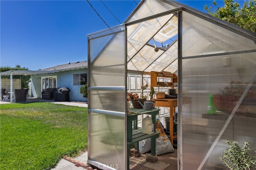 564 Stansbury - photo 37