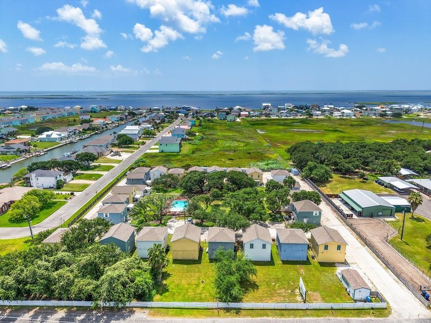 Stand alone Condo minutes to the Bypass, Rockport or Aransas - photo 23