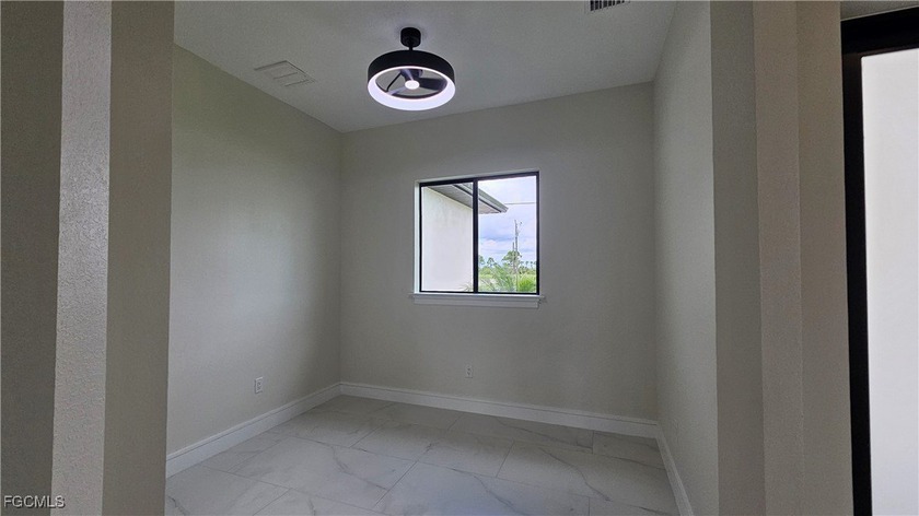 $$$ MOTIVATED SELLER !!! SEMI-CUSTOM BUILD WITH PLENTY OF - photo 34