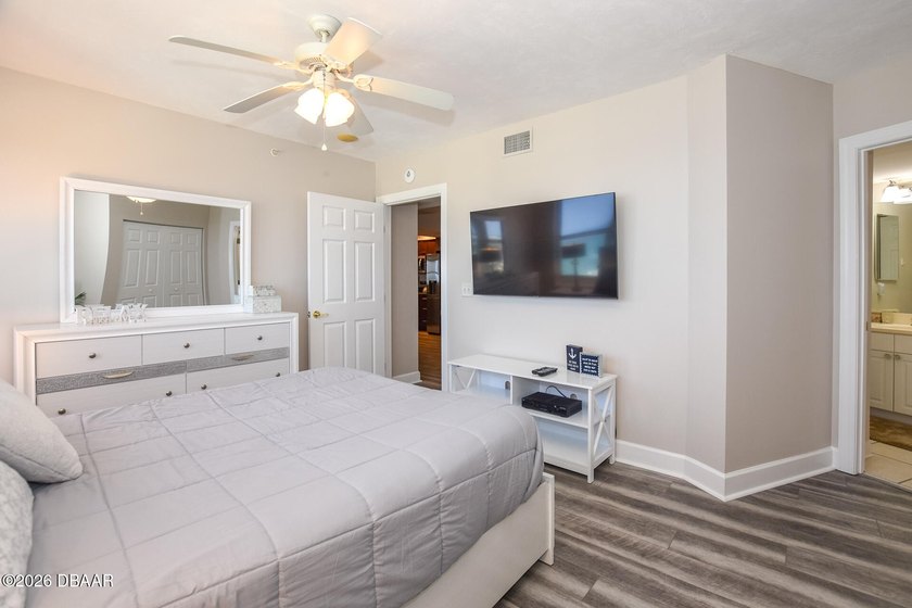 ''Direct Oceanfront, 14th floor, Corner Unit, Sold Fully - photo 35