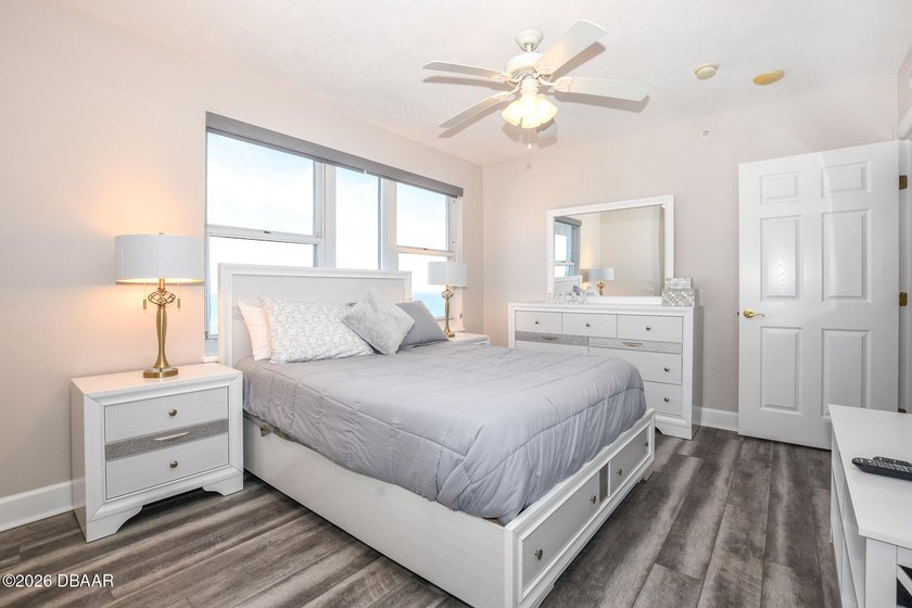 ''Direct Oceanfront, 14th floor, Corner Unit, Sold Fully - photo 37