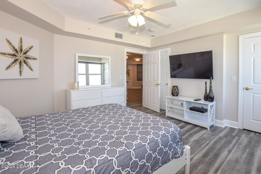 ''Direct Oceanfront, 14th floor, Corner Unit, Sold Fully - photo 41