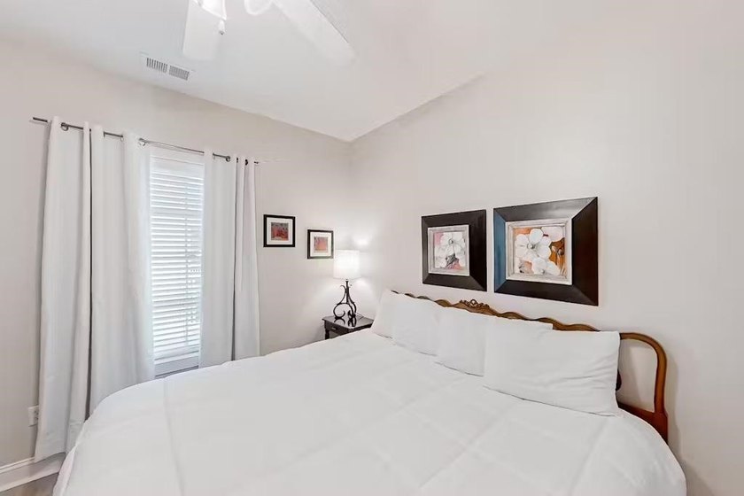 1st floor condo at the super desirable Magnolia Pointe! Located - photo 12