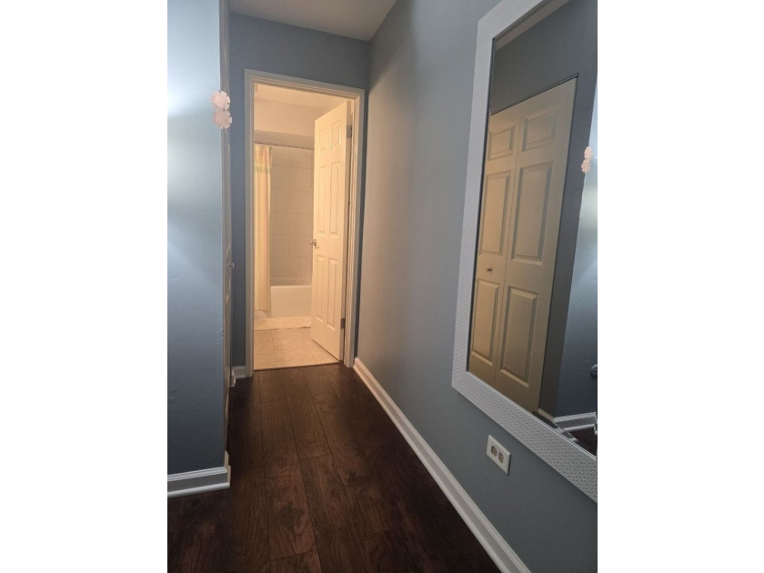 Bright and well-maintained 2-bed, 2-bath condo in the heart of - photo 12