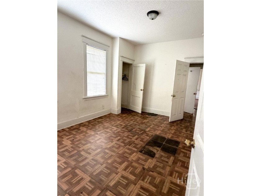Back on the Market - no fault of the Seller. Opportunity knocks - photo 10