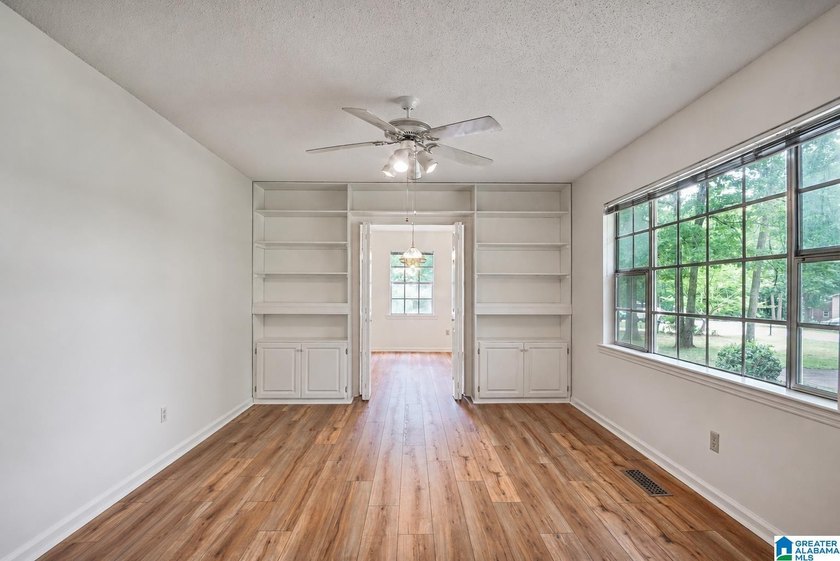 Big Price Improvement. Now is the time to start Lake Living!! - photo 5