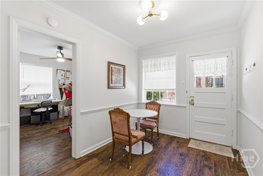 Located on Savannah's highly desirable Bull Street corridor in - photo 9