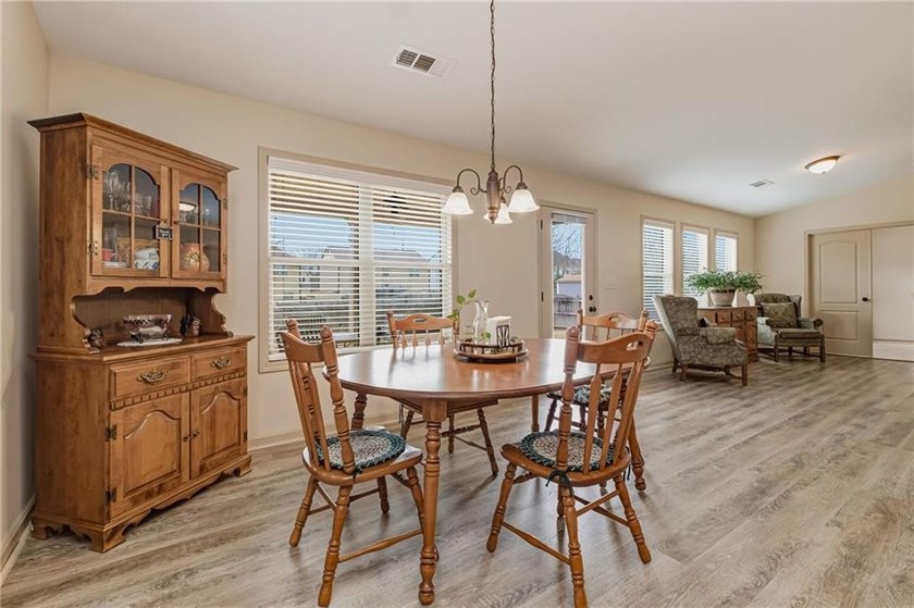 Welcome to 5570 Glenn Ivey Drive, located in the sought-after - photo 29
