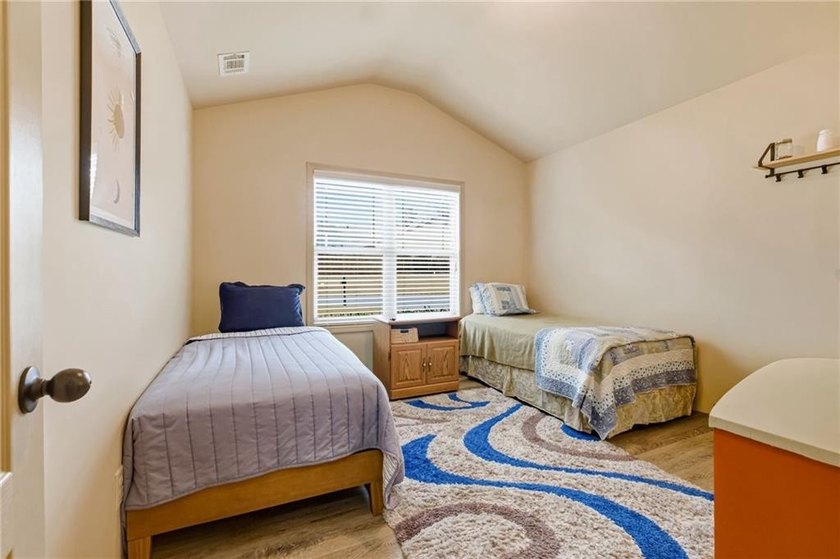 Welcome to 5570 Glenn Ivey Drive, located in the sought-after - photo 37