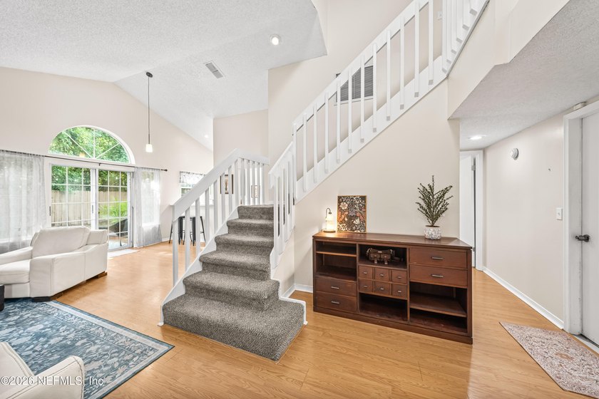 Storybook curb appeal in this quiet Ft. Caroline neighborhood - photo 3