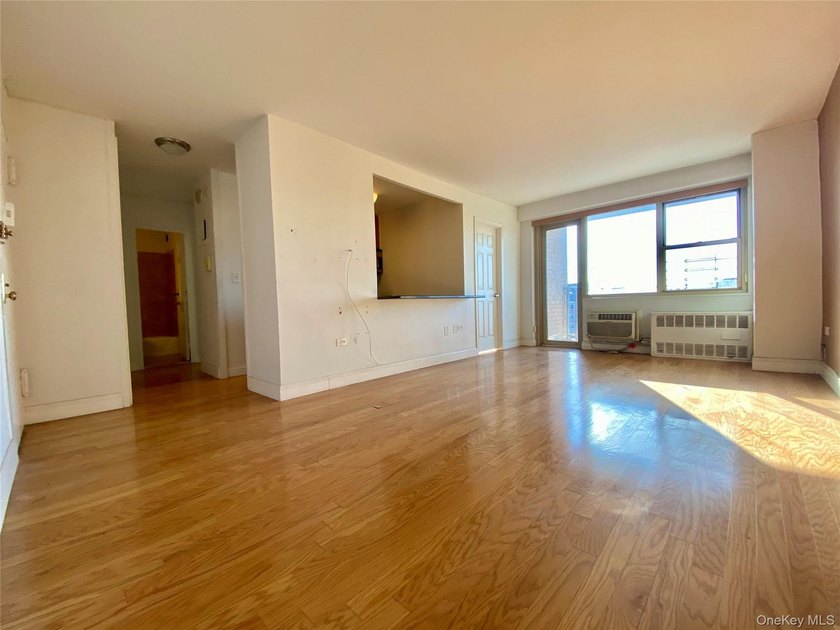 MeadowWood at Gateway 1-bedroom condo. The spacious unit - photo 5